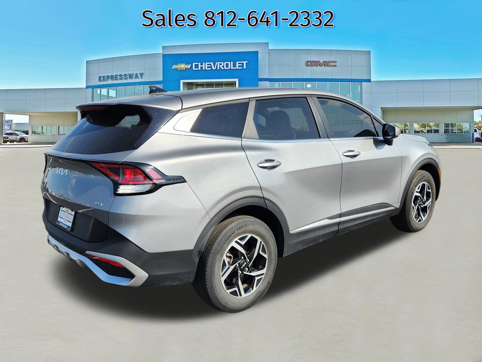 Used 2023 Kia Sportage LX AWD/4WD image 7