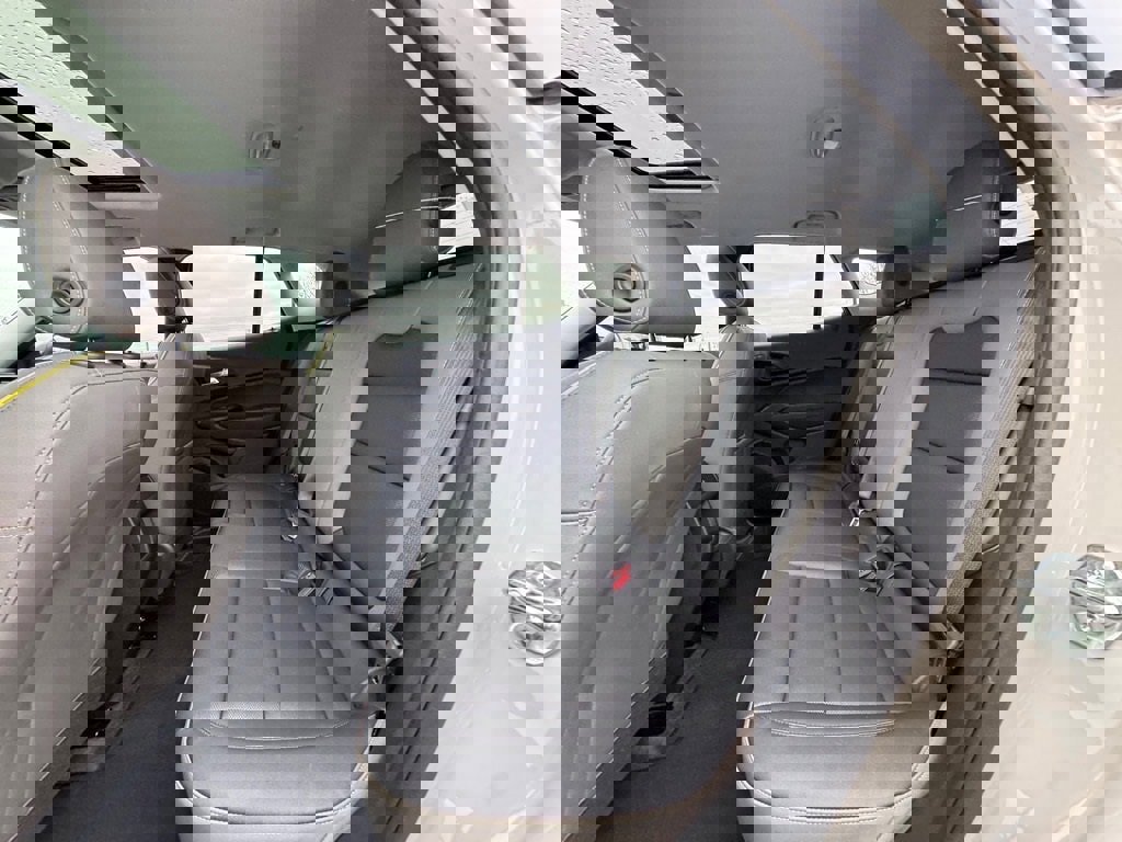 New 2026 Chevrolet Trax ACTIV w/ Sunroof Package image 8