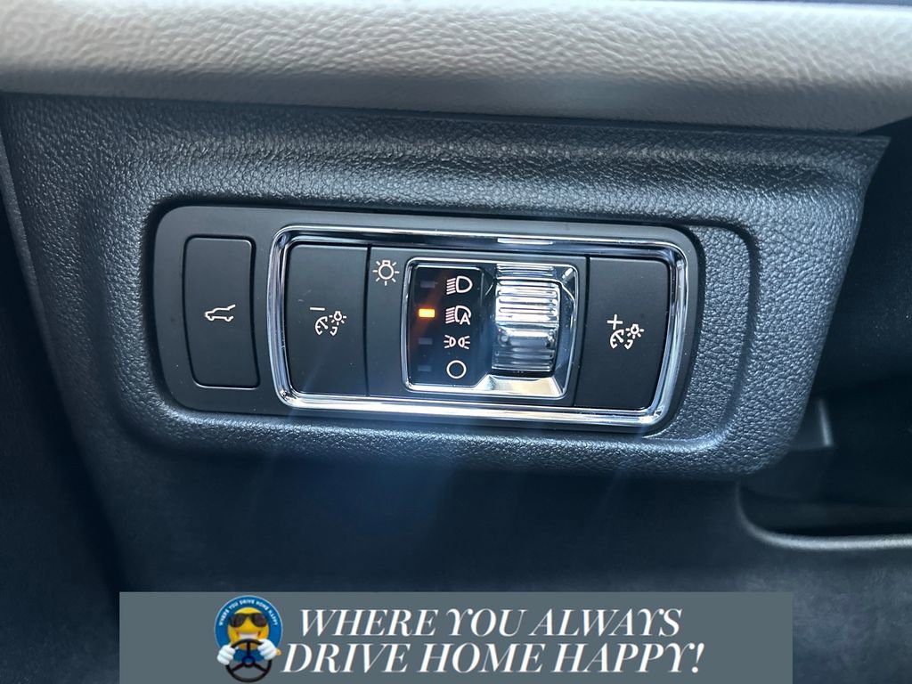 New 2026 Lincoln Corsair Premiere image 22