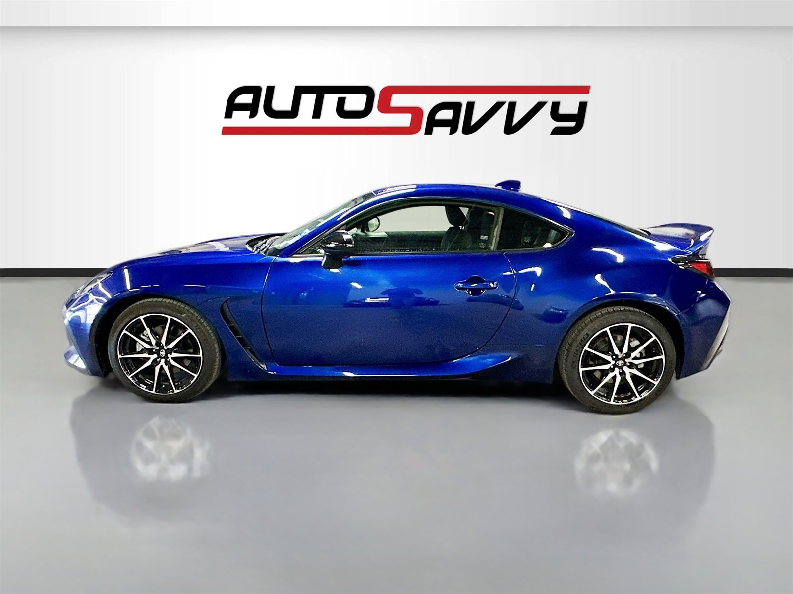 Used 2023 Toyota GR86 Premium w/ ALL Weather Mat Package (TMS) image 4