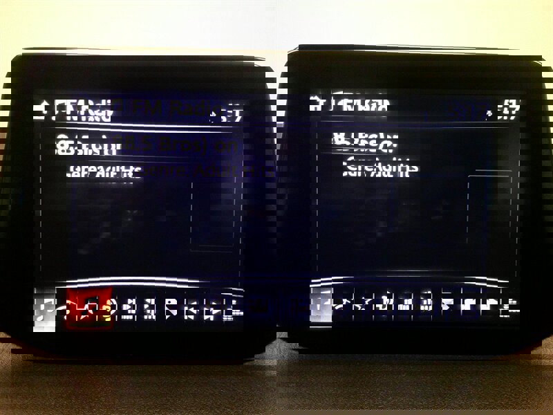 Used 2017 MAZDA MAZDA3 Touring image 19