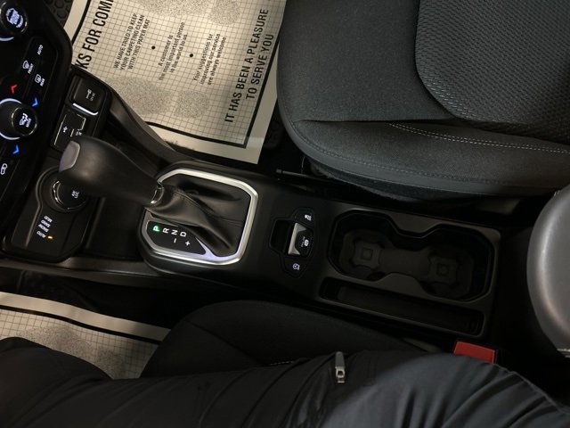 Used 2023 Jeep Renegade Latitude w/ Sun/Sound Group image 22