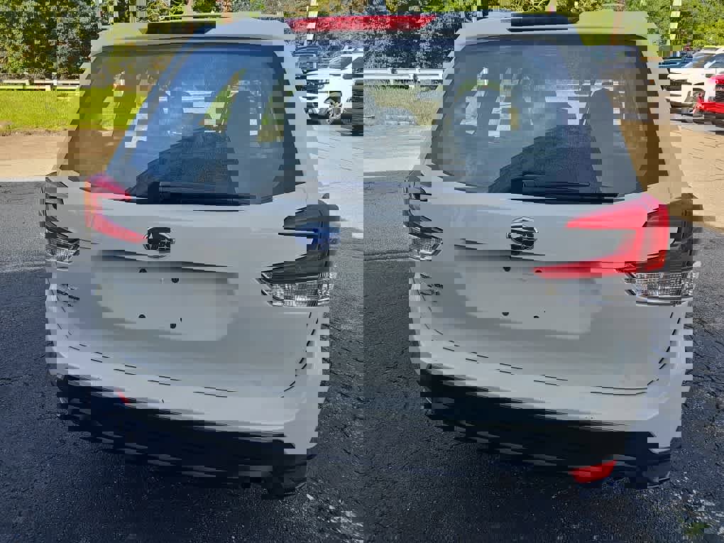 Used 2023 Subaru Forester image 8