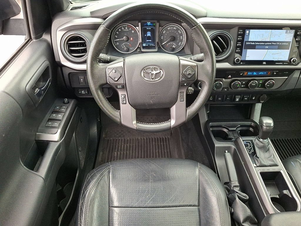 Used 2022 Toyota Tacoma TRD Off-Road w/ TRD Premium Off Road Package AWD/4WD image 13