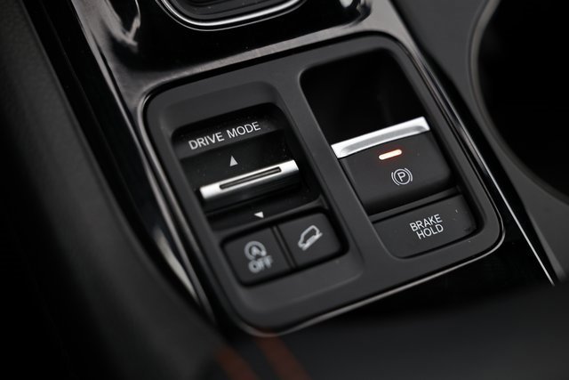 Certified 2025 Honda Pilot TrailSport image 43