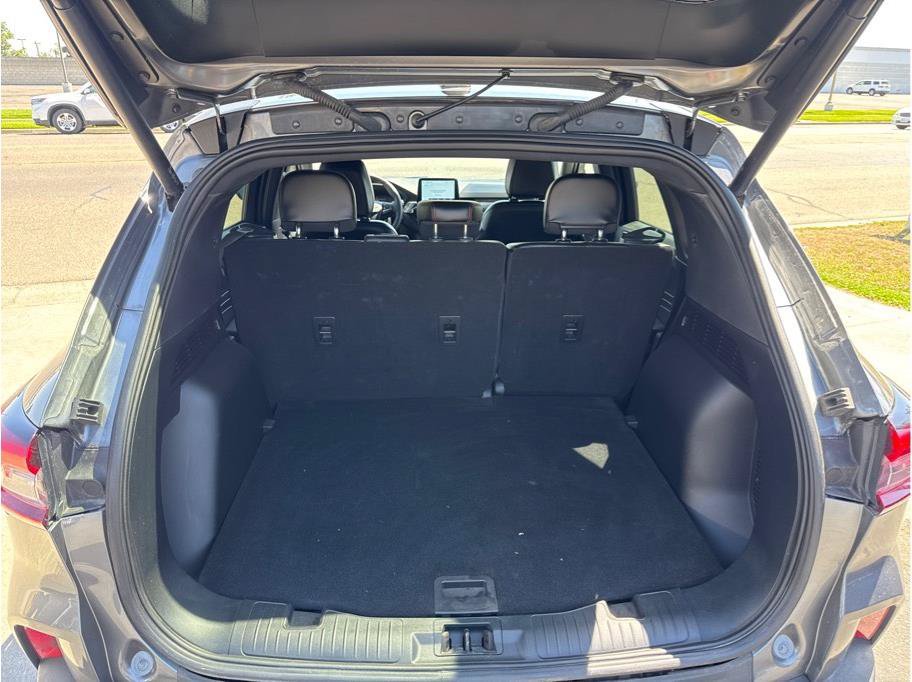 Used 2025 Ford Escape ST-Line Select AWD/4WD image 27