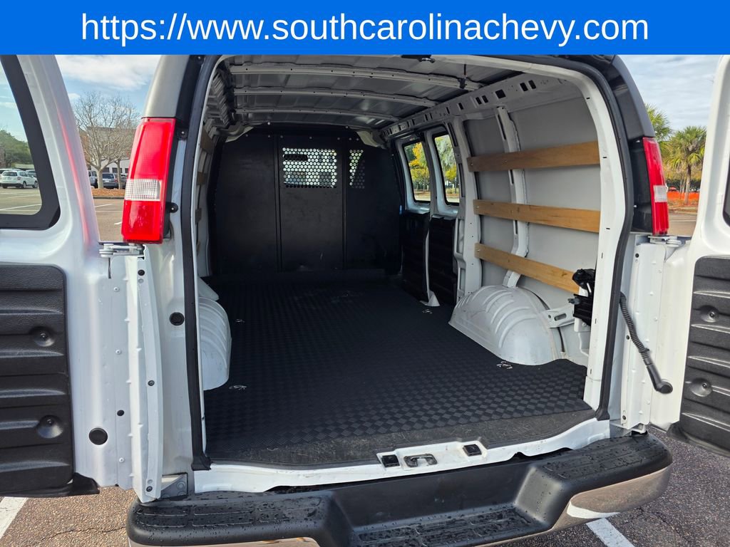 Certified 2024 Chevrolet Express 2500 w/ Driver Convenience Package image 25