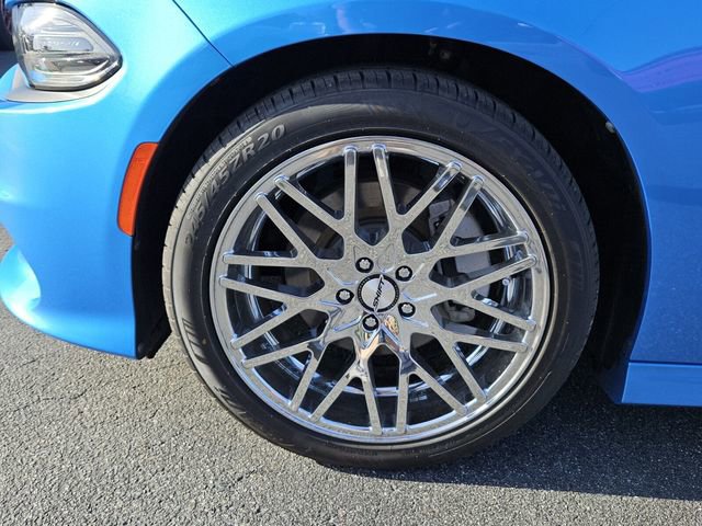 Used 2023 Dodge Charger R/T w/ Harman/Kardon Audio Group image 9