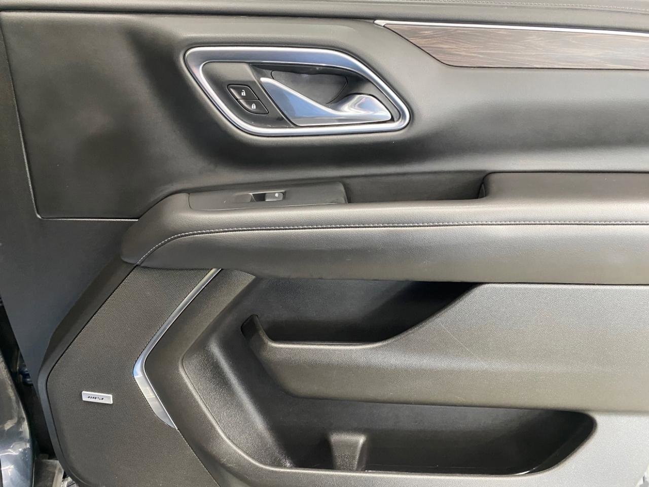 Used 2021 Chevrolet Tahoe Z71 w/ Rear Media and Nav Package image 25