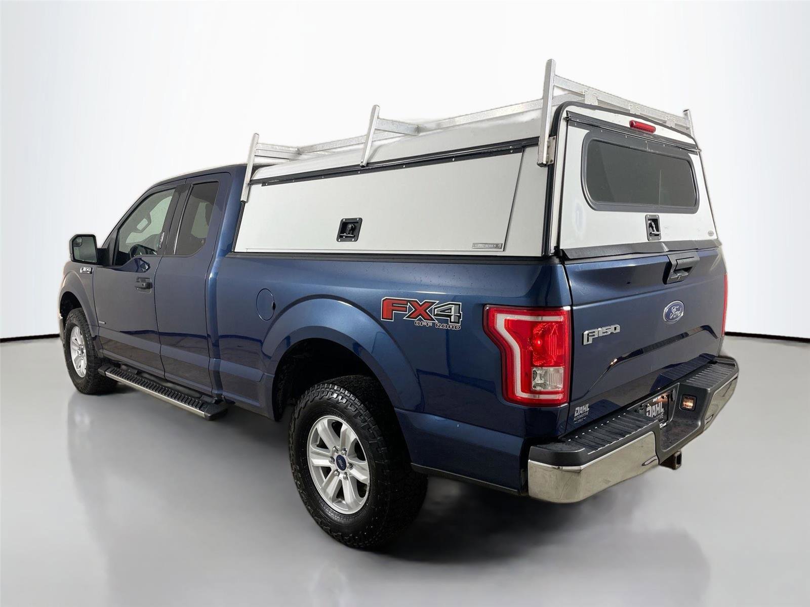 Used 2015 Ford F150 XLT w/ Equipment Group 301A Mid AWD/4WD image 10