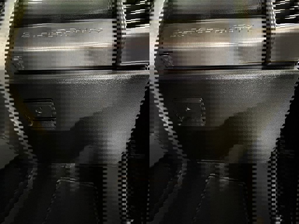 Used 2019 Ford F350 Platinum w/ Platinum Ultimate Package image 24