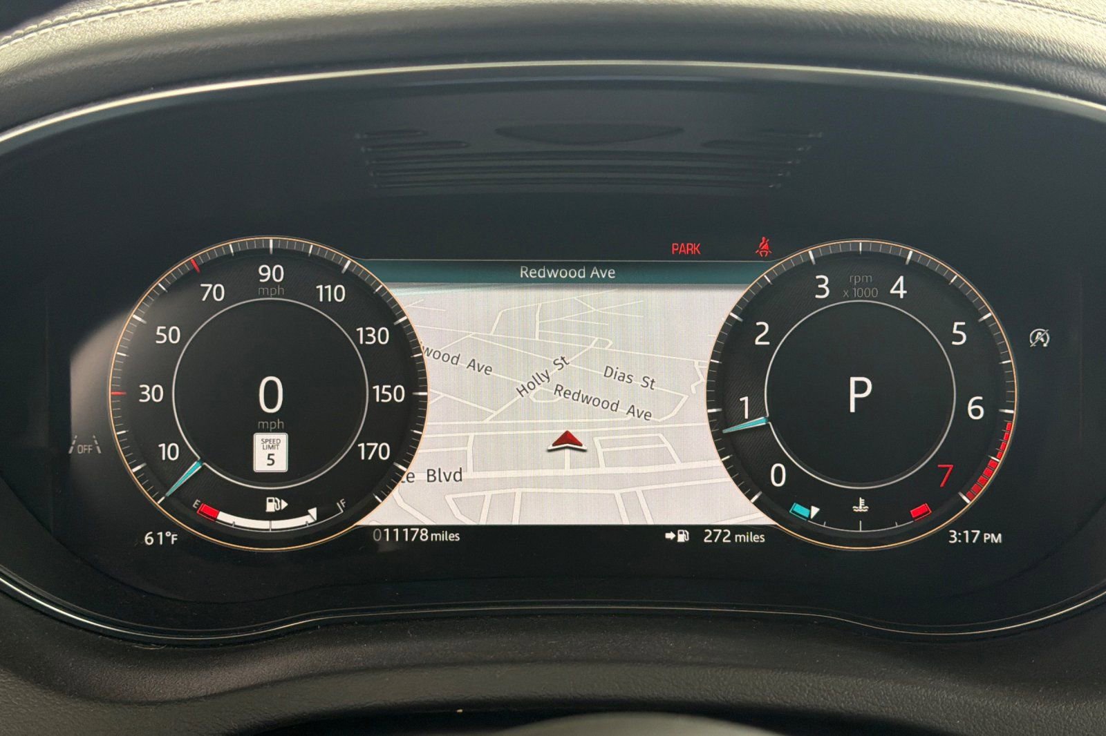 Used 2024 Jaguar E-PACE R-Dynamic SE AWD/4WD image 32