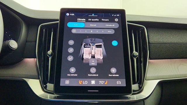 New 2026 Volvo XC90 T8 Ultra w/ Protection Package AWD/4WD image 22