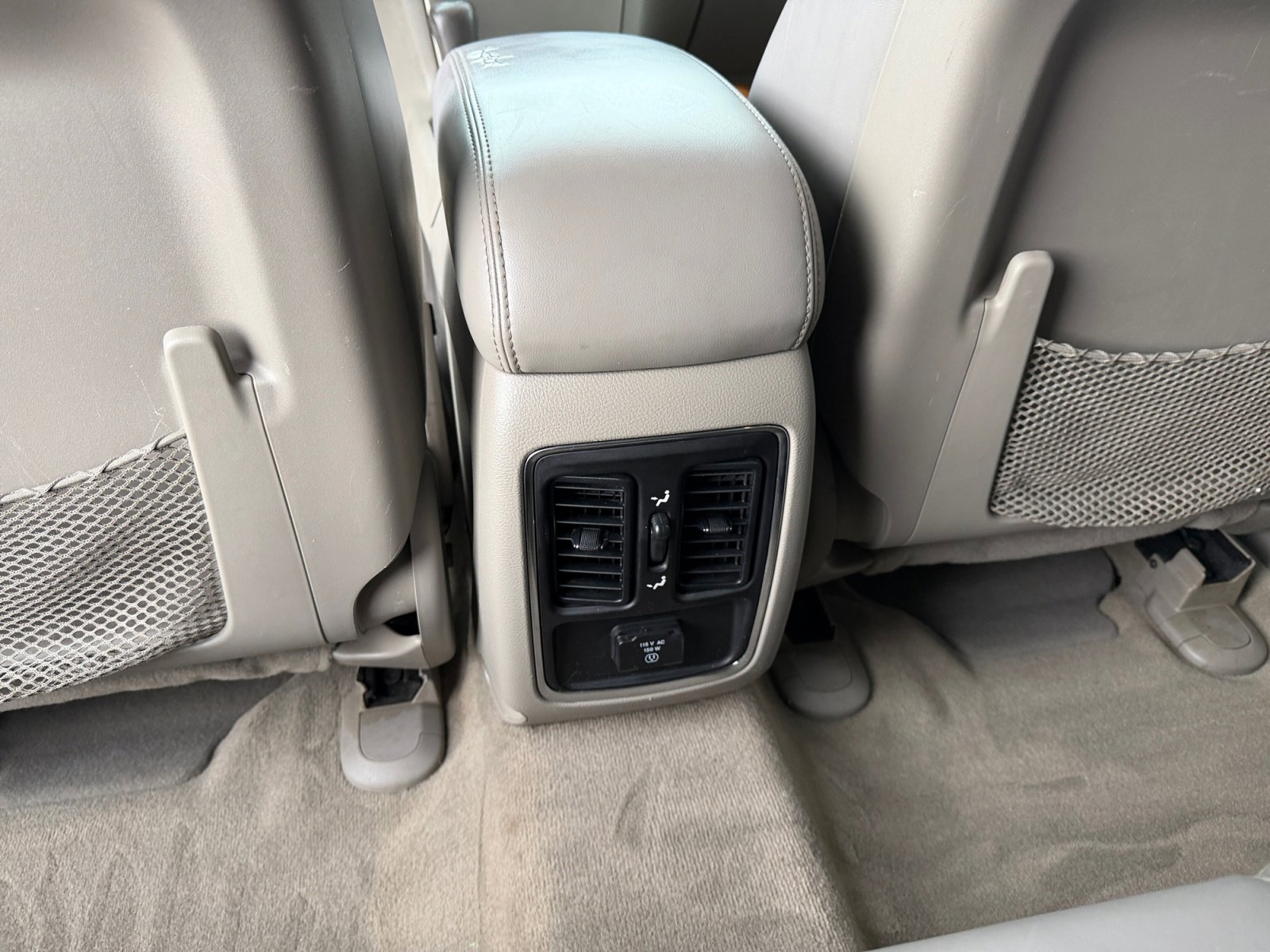 Used 2012 Jeep Grand Cherokee Laredo AWD/4WD image 32