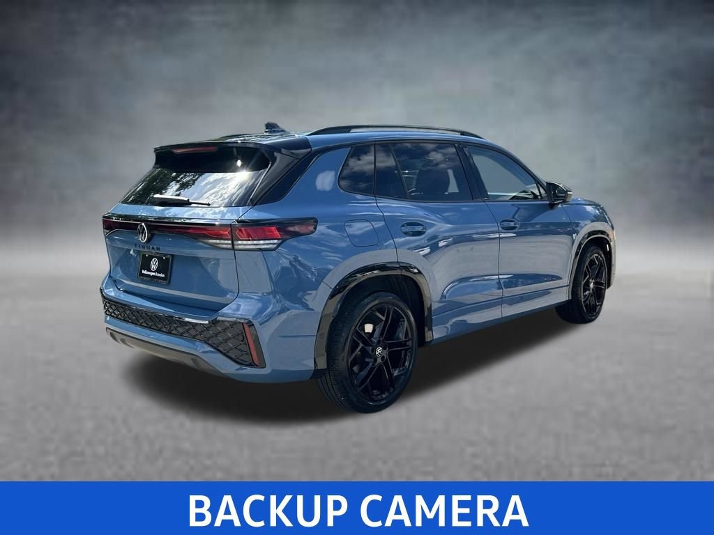 Certified 2025 Volkswagen Tiguan SE R-Line FWD image 6