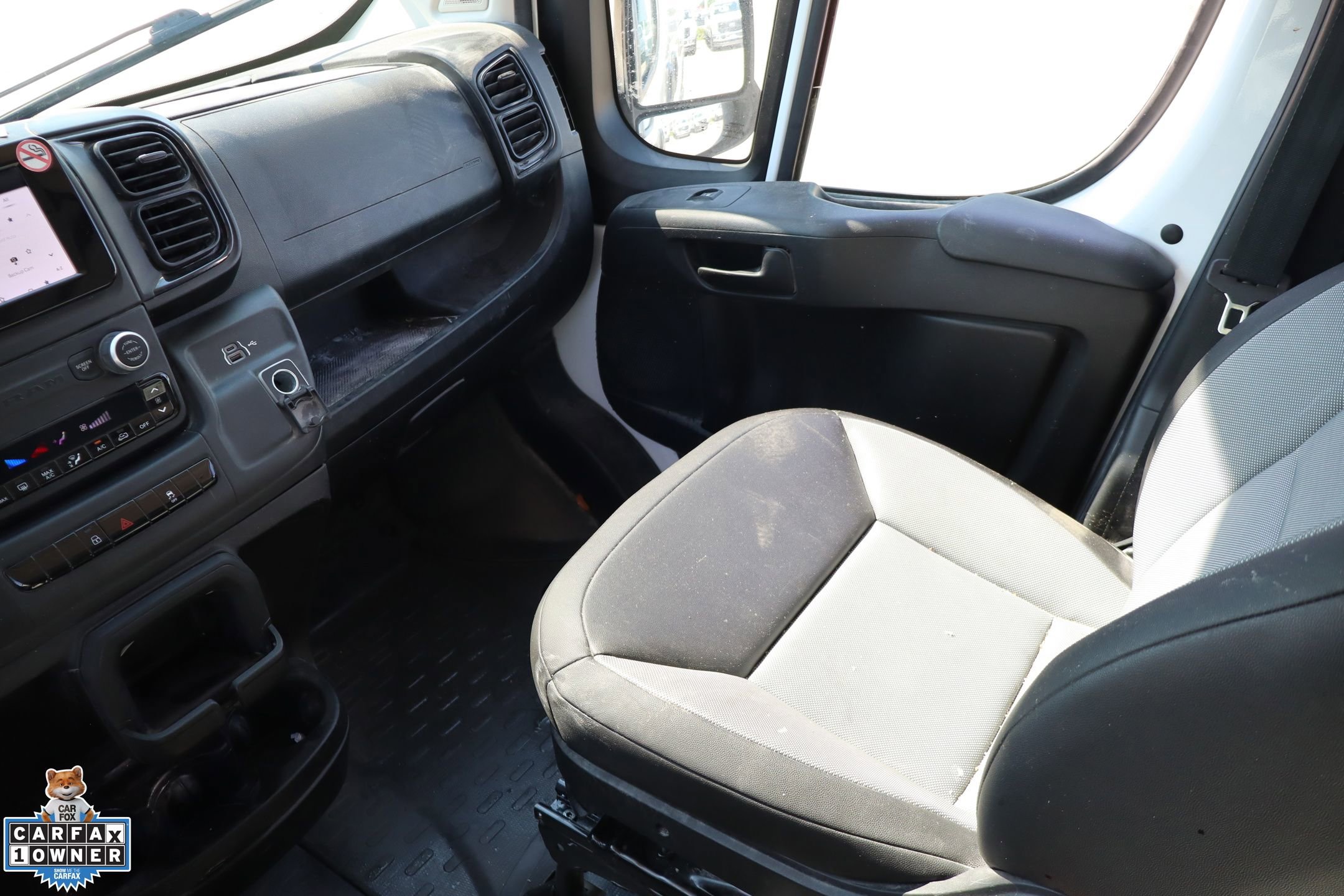 Used 2025 RAM ProMaster 3500 w/ Convenience Group FWD image 22