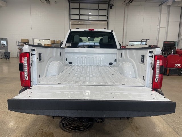 New 2025 Ford F250 XLT w/ FX4 Off-Road Package image 5