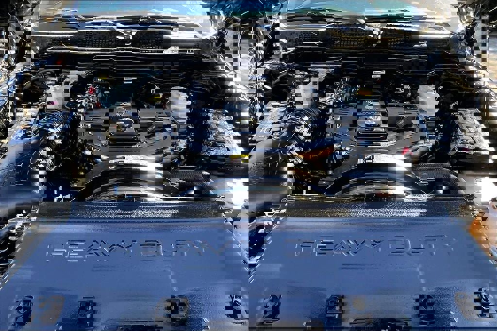 Used 2016 RAM 2500 Tradesman w/ Chrome Appearance Group image 9