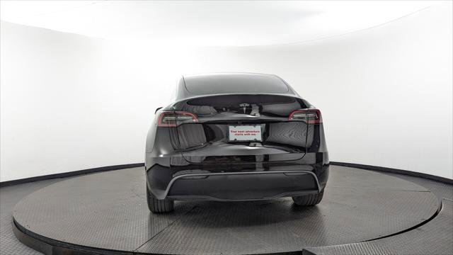 Used 2023 Tesla Model Y Long Range image 6