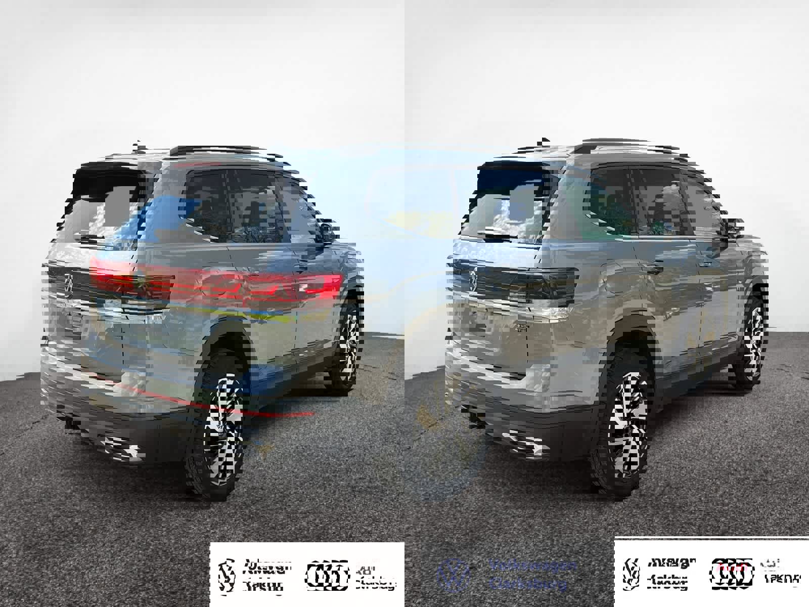 Used 2025 Volkswagen Atlas SE AWD/4WD image 5