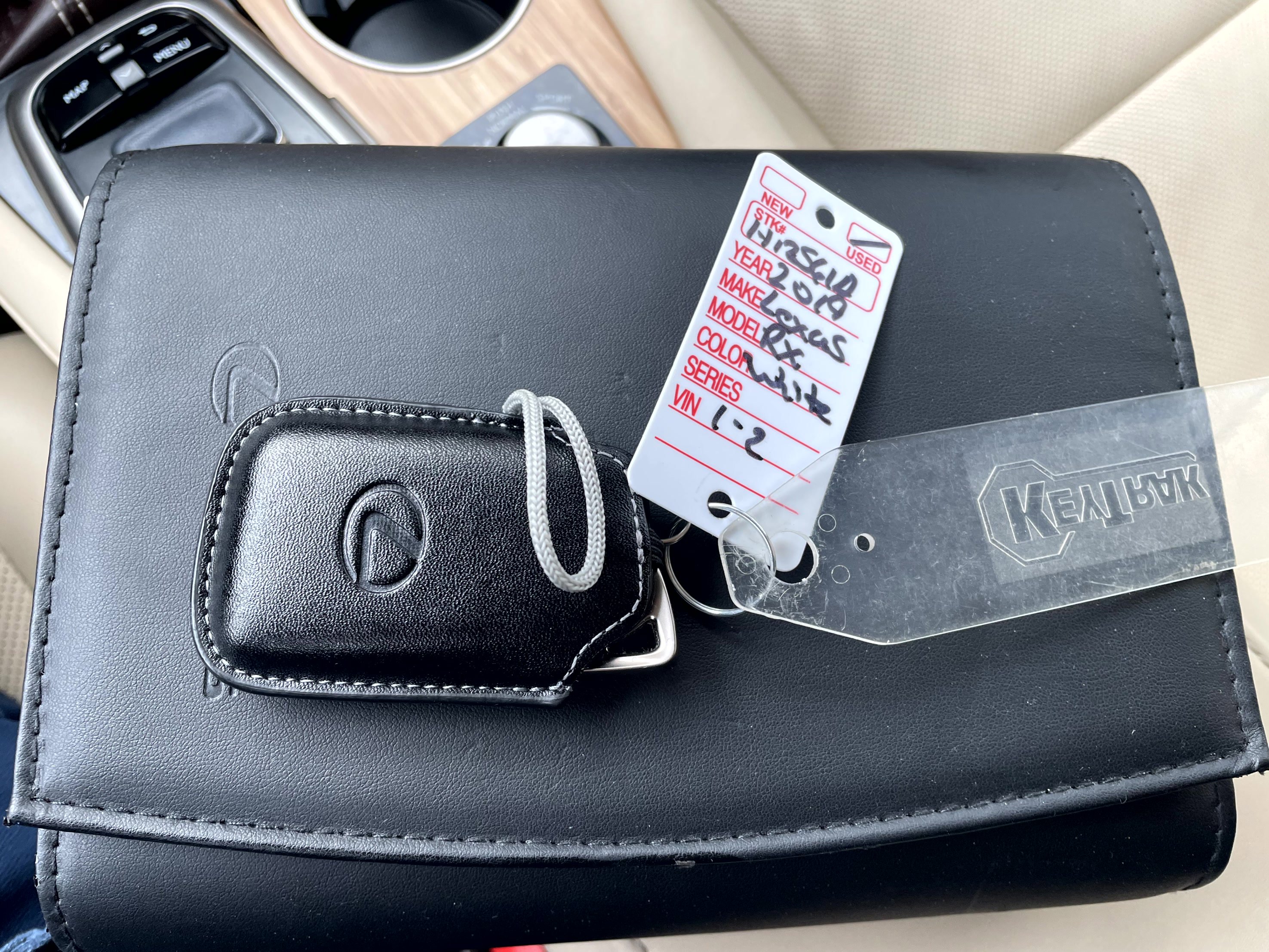 Used 2019 Lexus RX 350L Luxury image 22