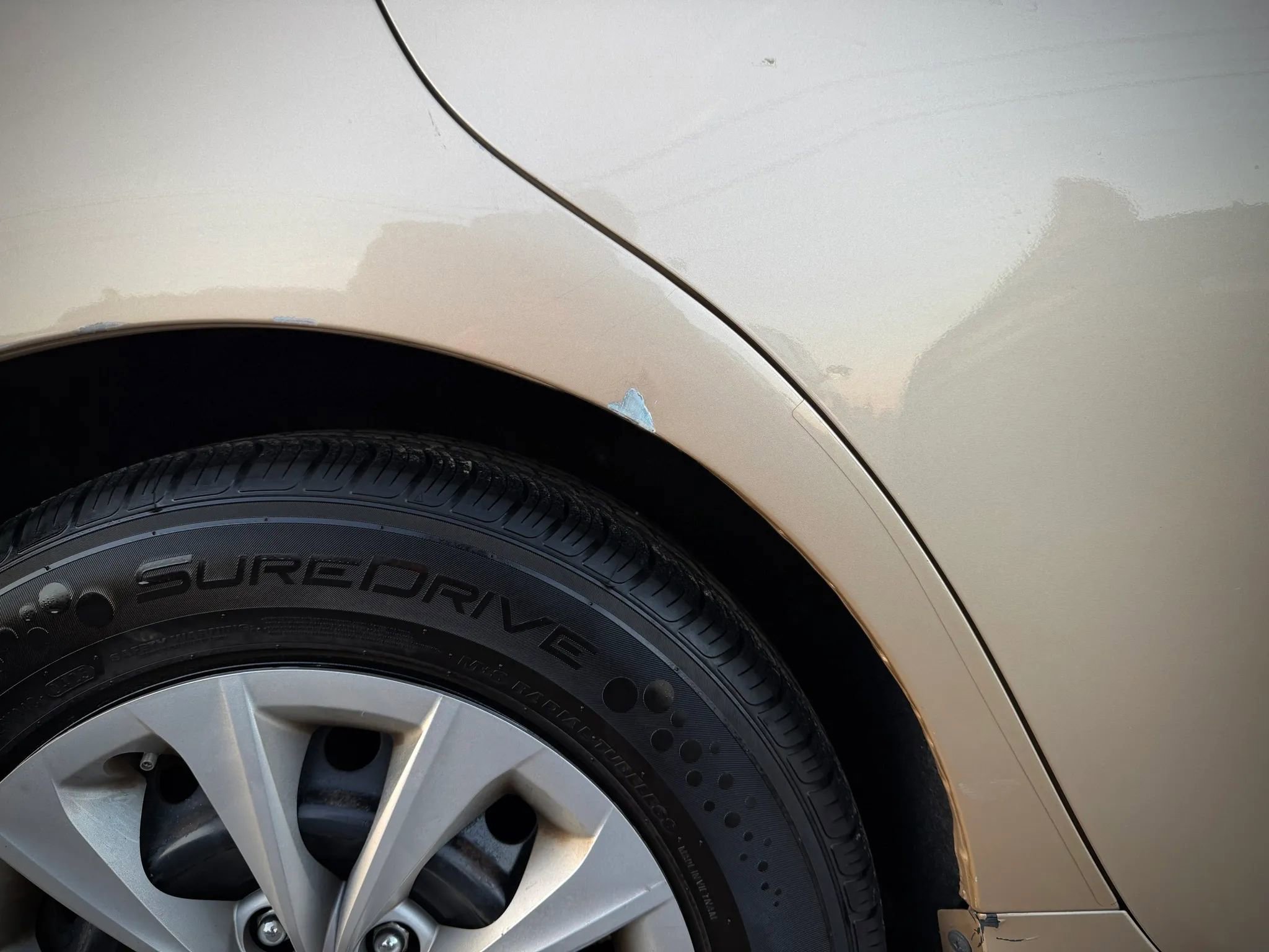 Used 2012 Toyota Camry LE image 18