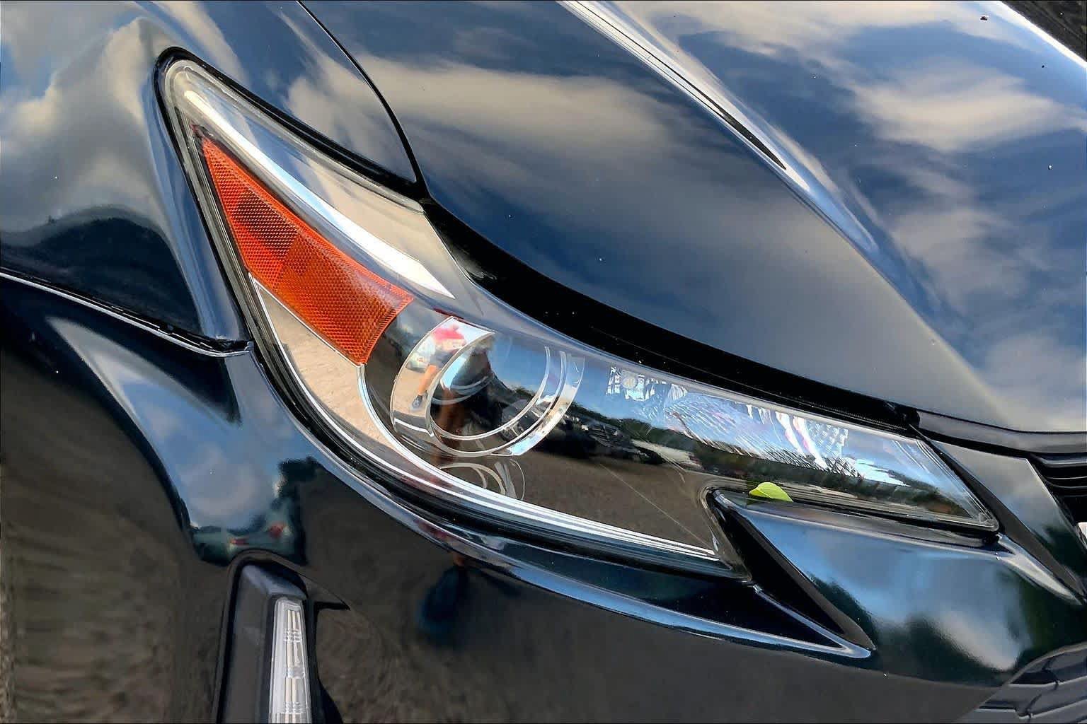 Used 2015 Scion tC FWD image 25