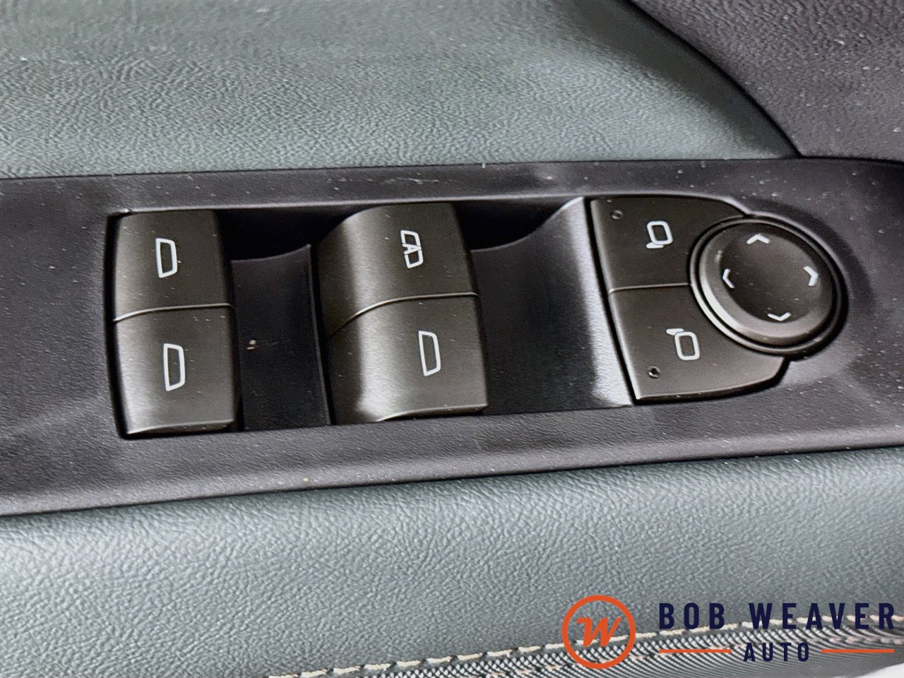 New 2026 GMC Terrain AT4 w/ Technology Package II AWD/4WD image 22
