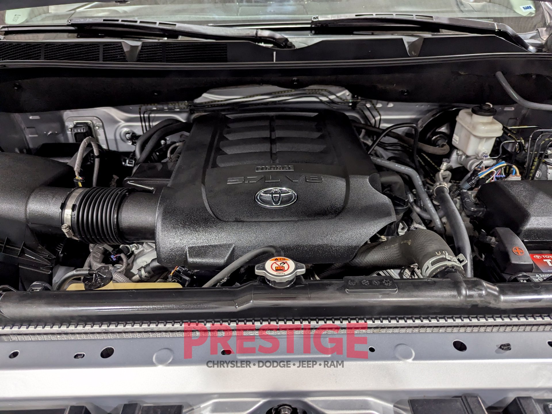Used 2018 Toyota Tundra Platinum AWD/4WD image 33
