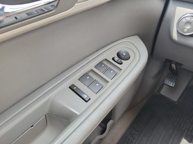 Used 2016 Chevrolet Traverse LS FWD image 27