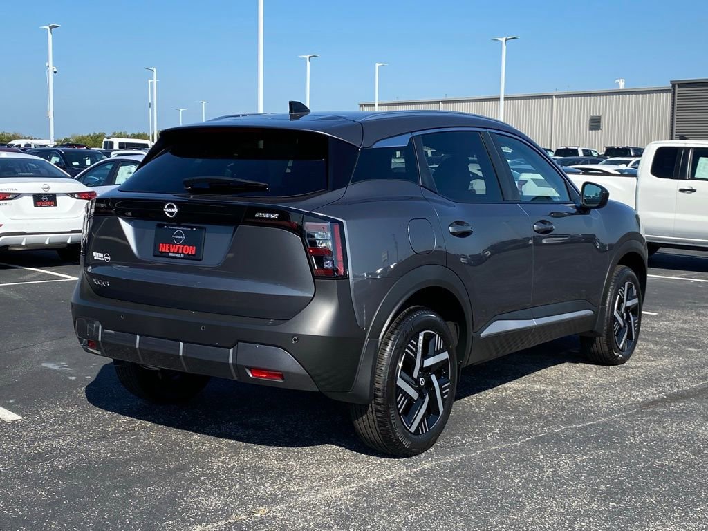 New 2026 Nissan Kicks SV image 4