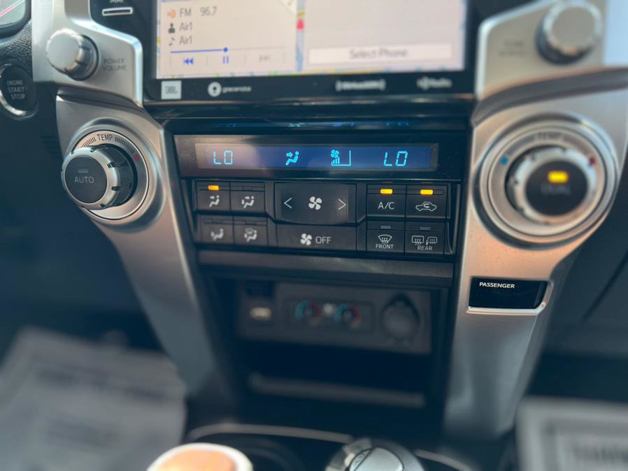 Used 2020 Toyota 4Runner Limited image 21