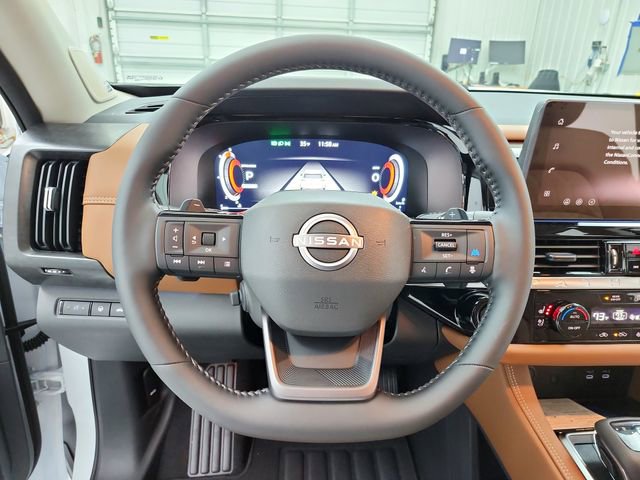 New 2026 Nissan Pathfinder Platinum image 25