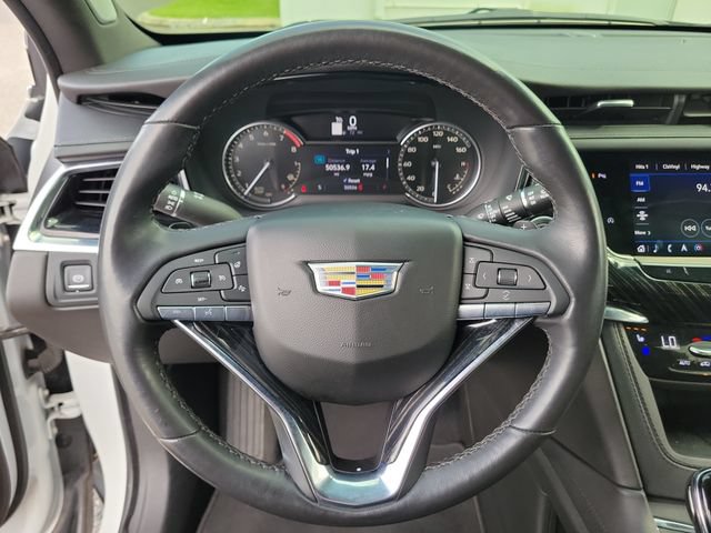 Certified 2023 Cadillac XT6 Premium Luxury FWD image 27