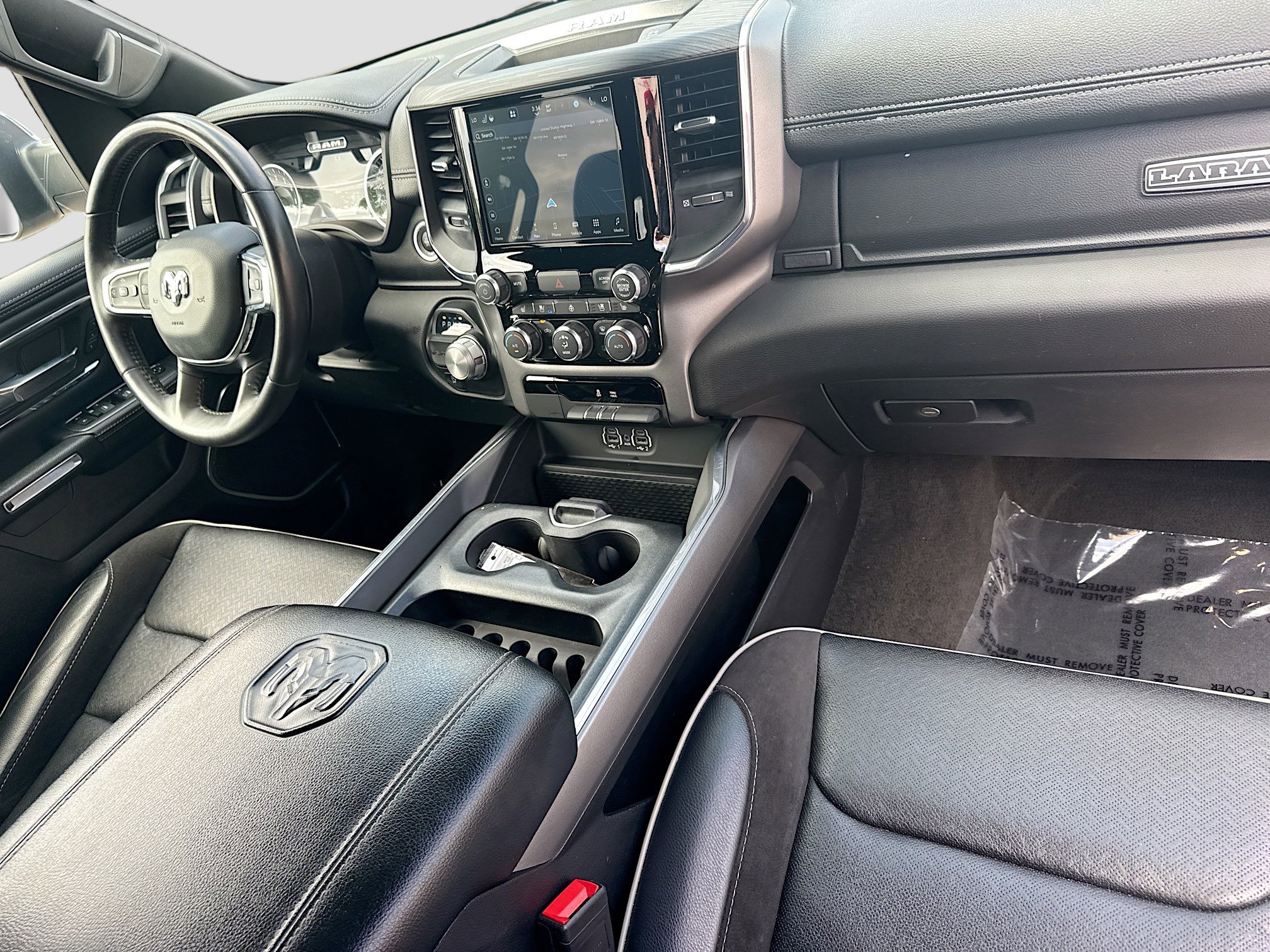 Used 2024 RAM 1500 Laramie RWD image 33