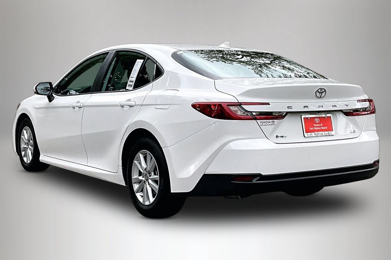 Used 2025 Toyota Camry LE FWD image 4