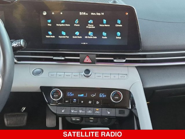 Used 2024 Hyundai Elantra Limited FWD image 32