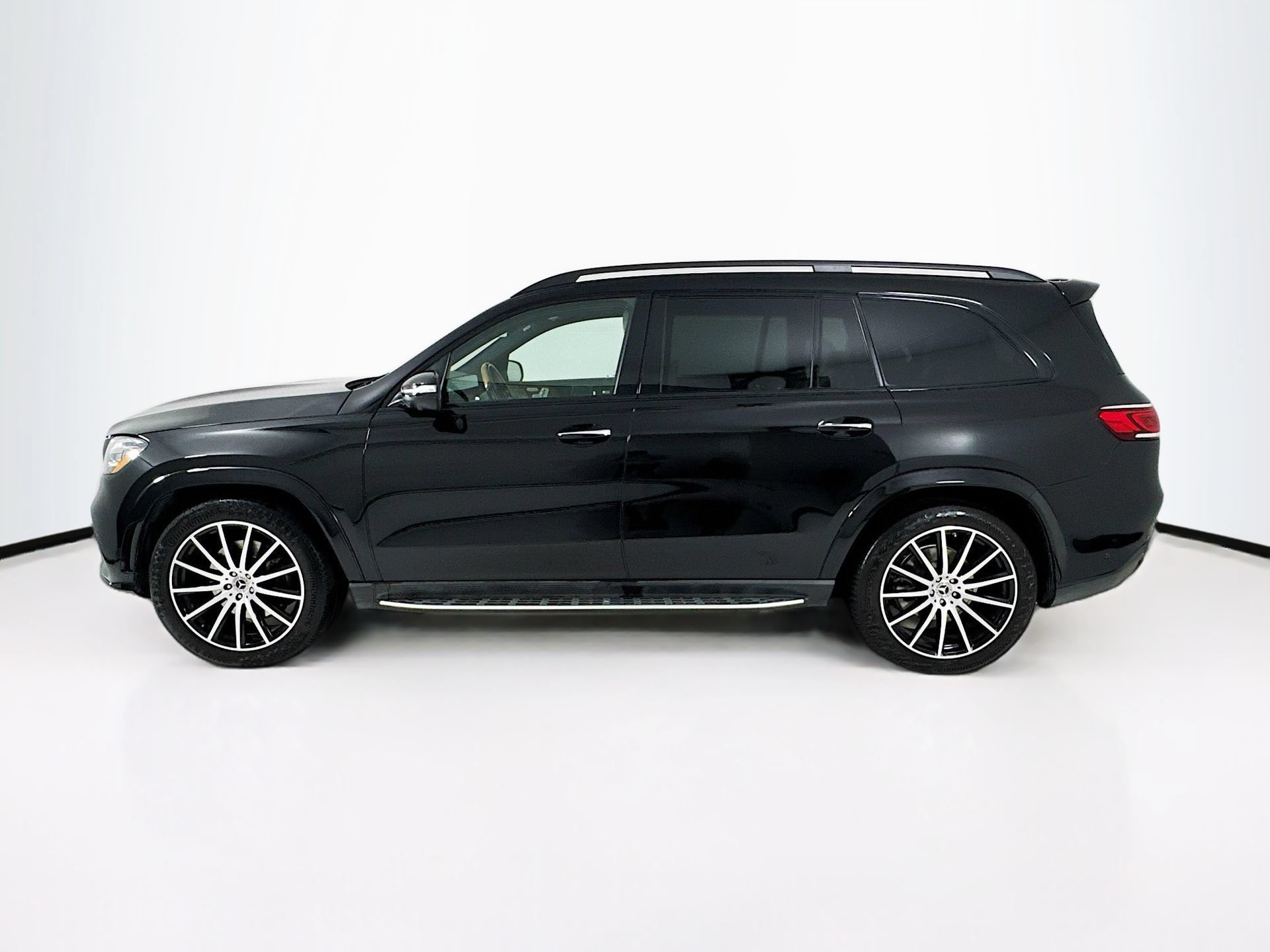 Certified 2023 Mercedes-Benz GLS 580 4MATIC image 5