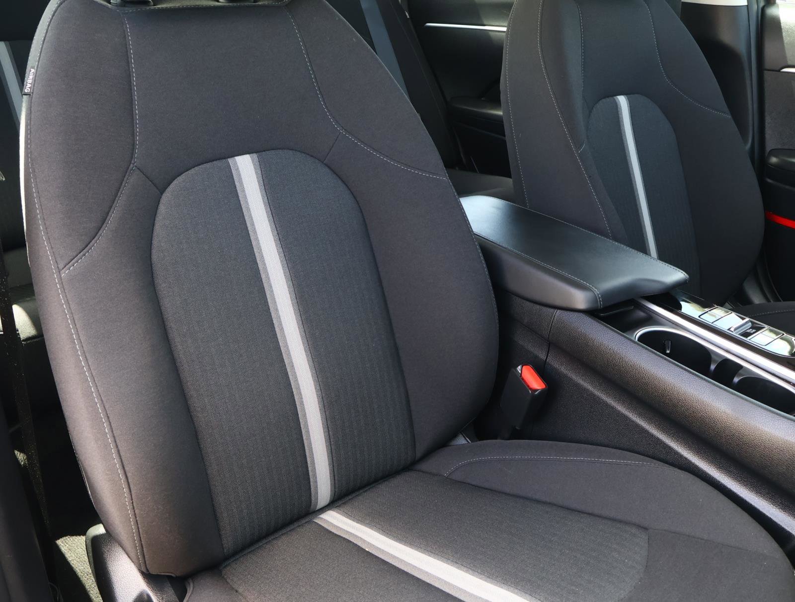 Used 2023 Hyundai Sonata SE w/ Preferred Accessory Package image 15