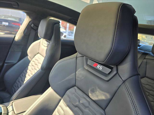 New 2026 Audi RS e-tron GT performance image 26