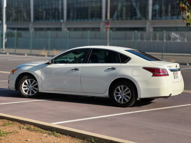 Used 2015 Nissan Altima 2.5 FWD image 8