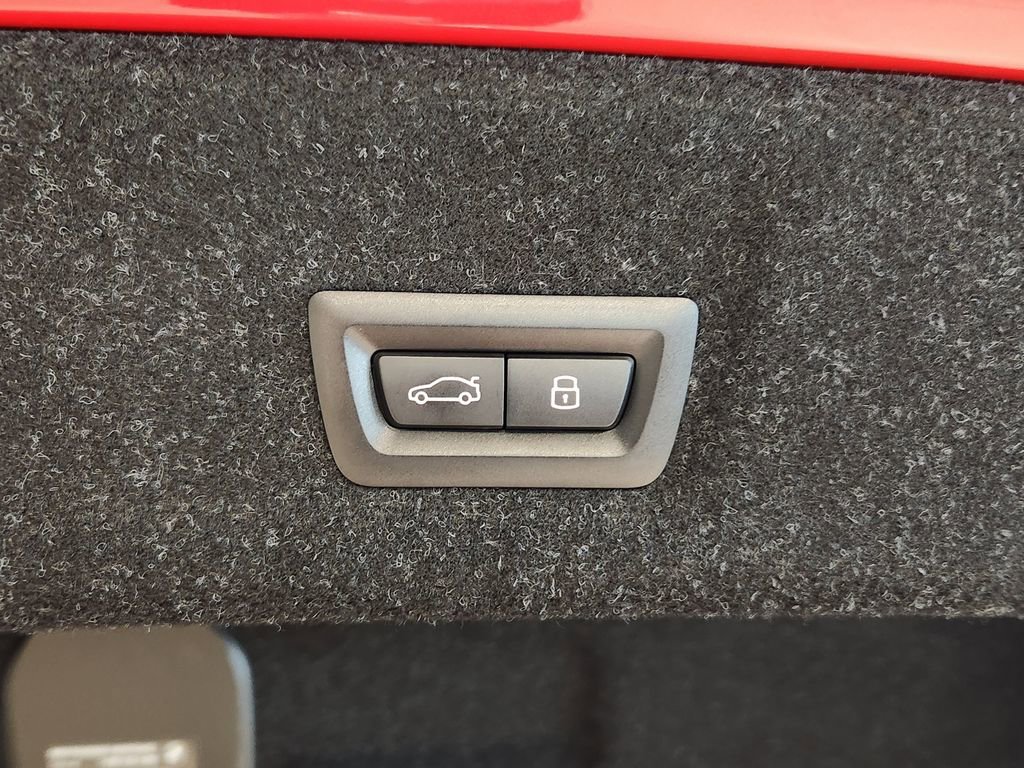 Used 2025 BMW M3 Competition image 15