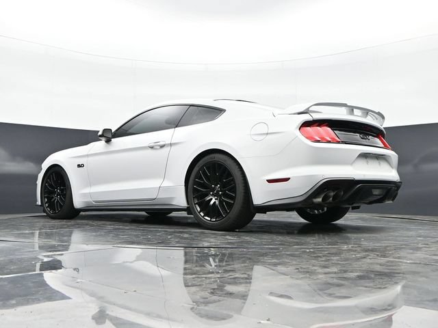 Used 2018 Ford Mustang GT Premium w/ Equipment Group 401A RWD image 32