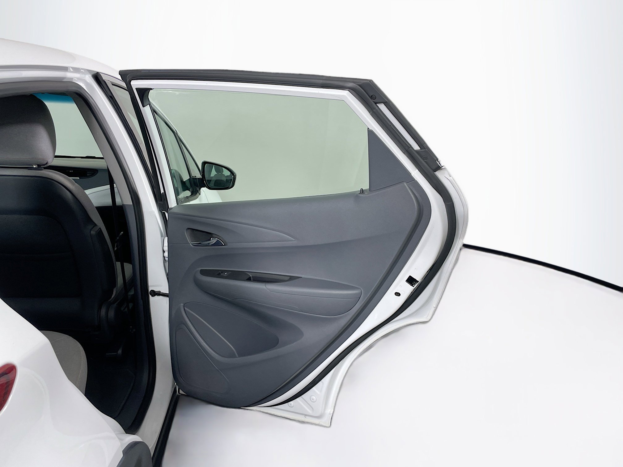 Used 2017 Chevrolet Bolt LT image 28