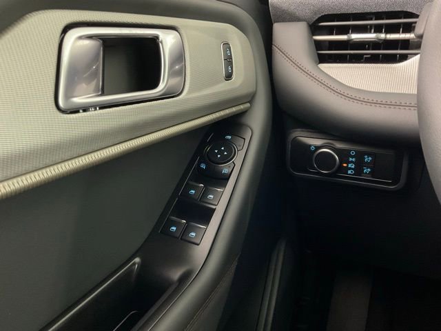 New 2026 Ford Explorer Active image 20