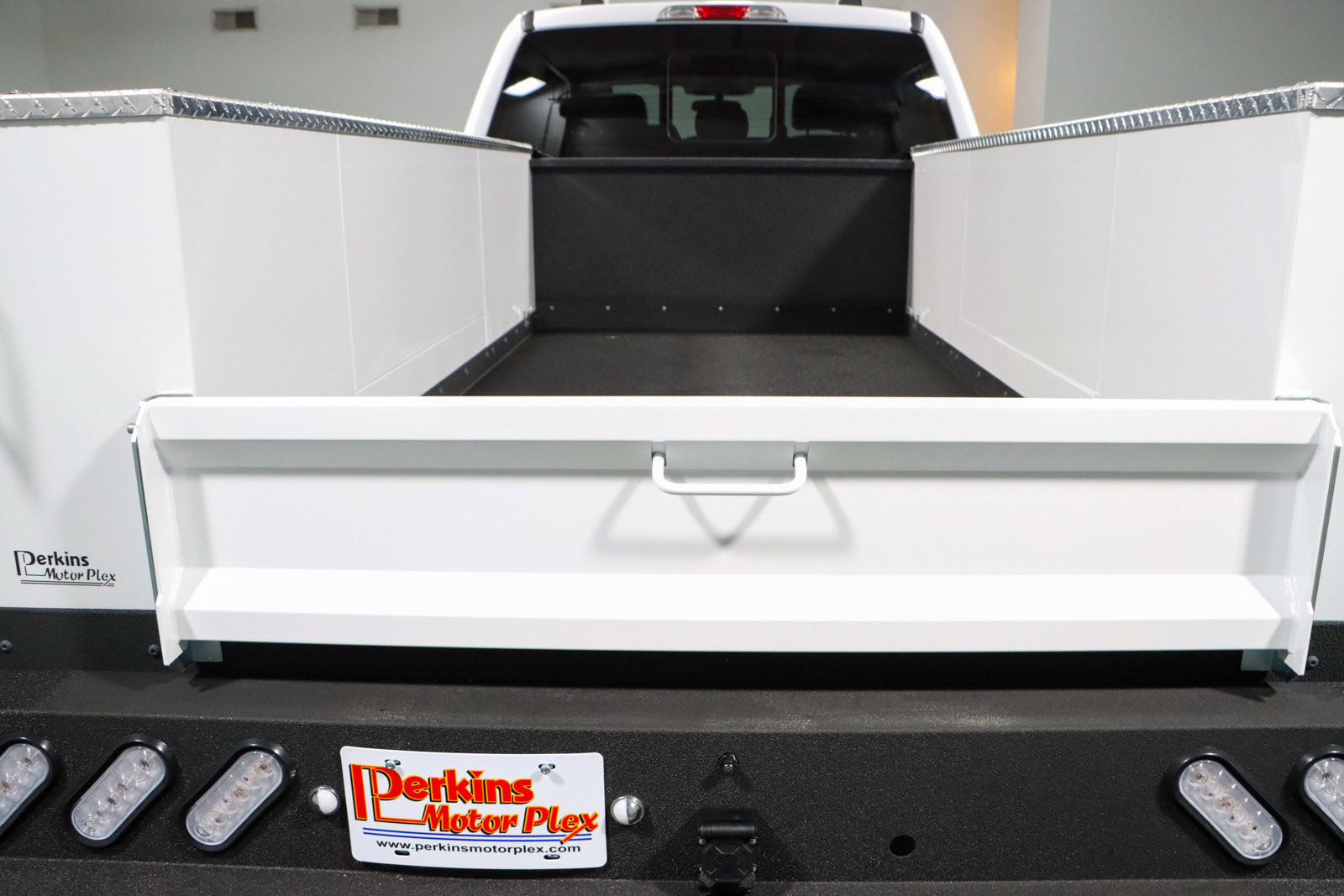 Used 2023 Ford F250 XL w/ XL Driver Assist Package image 9