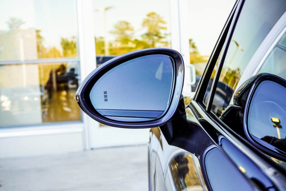 Used 2021 Porsche Cayenne GTS image 14