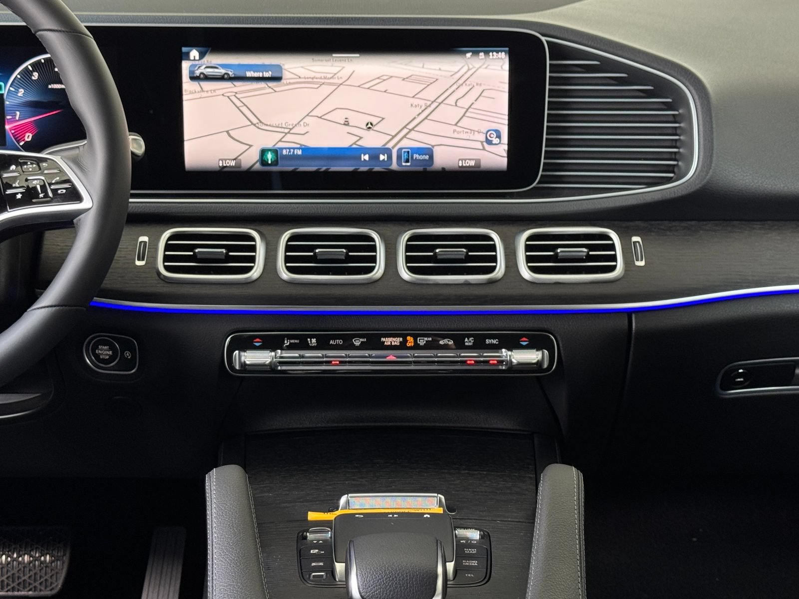 Certified 2025 Mercedes-Benz GLE 350 4MATIC image 9