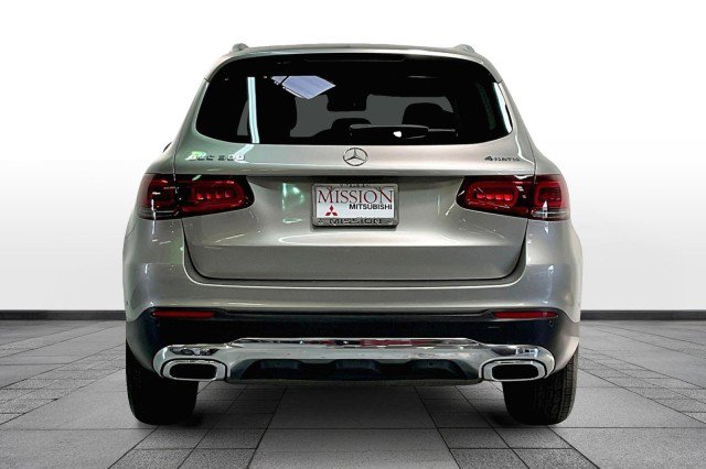 Used 2021 Mercedes-Benz GLC 300 4MATIC w/ Premium Package image 3