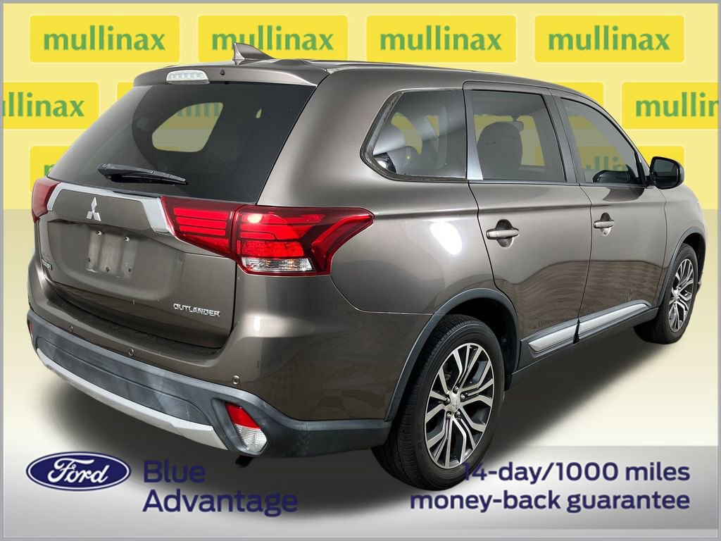 Used 2018 Mitsubishi Outlander ES image 4